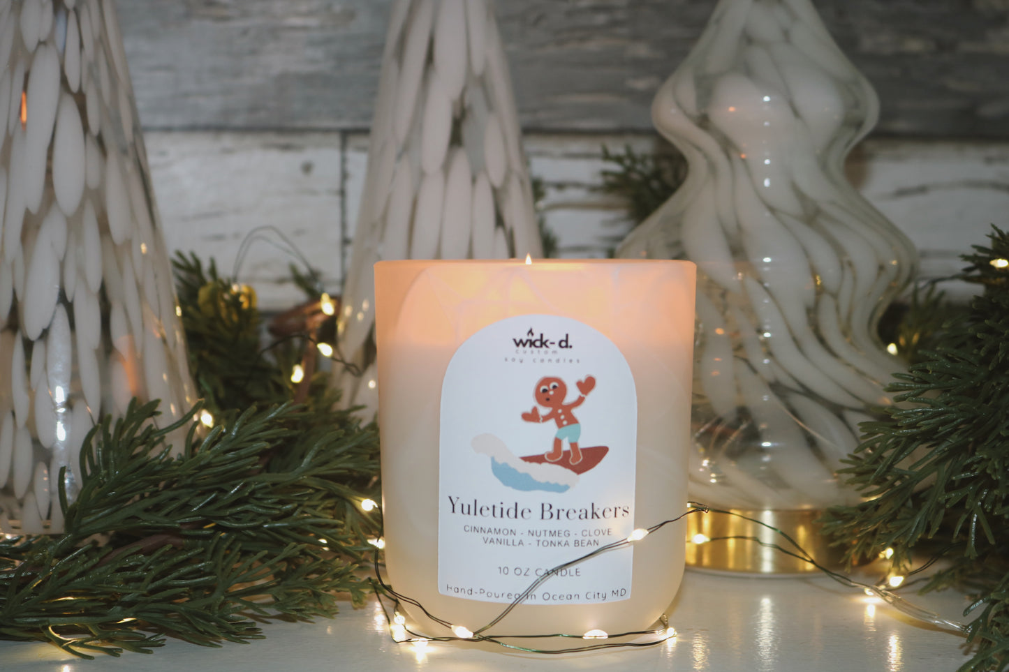 Yuletide Breakers 10oz Candle