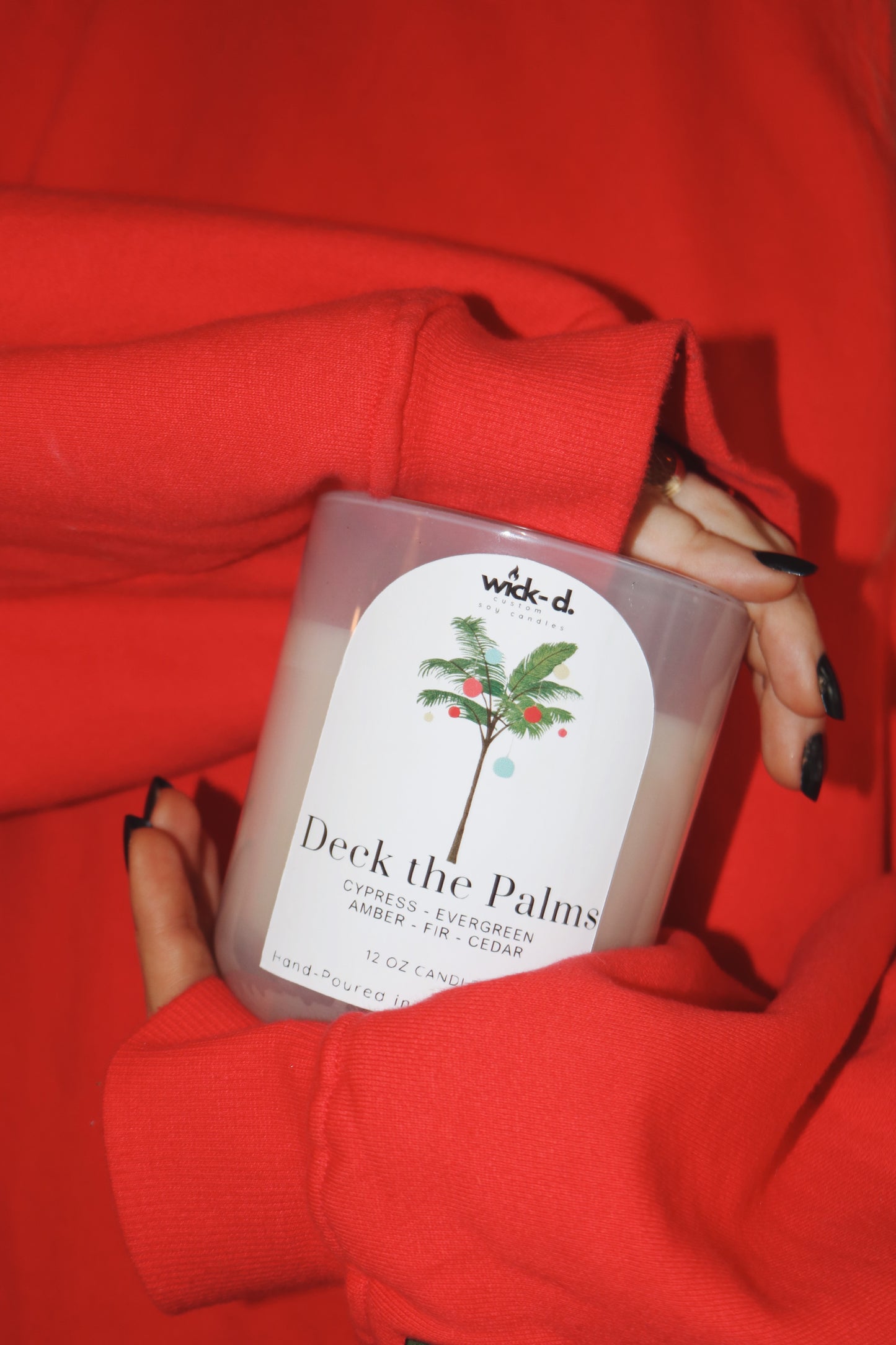 Deck the Palms 12 oz Candle